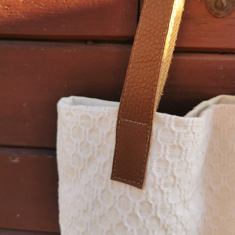 Schultertasche "Liebe ist der Schlüssel"