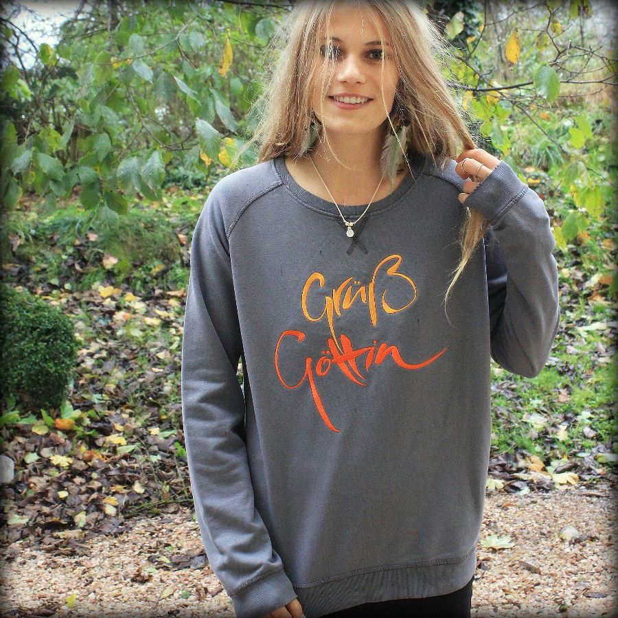 "Grüß Göttin" Vintage Sweater