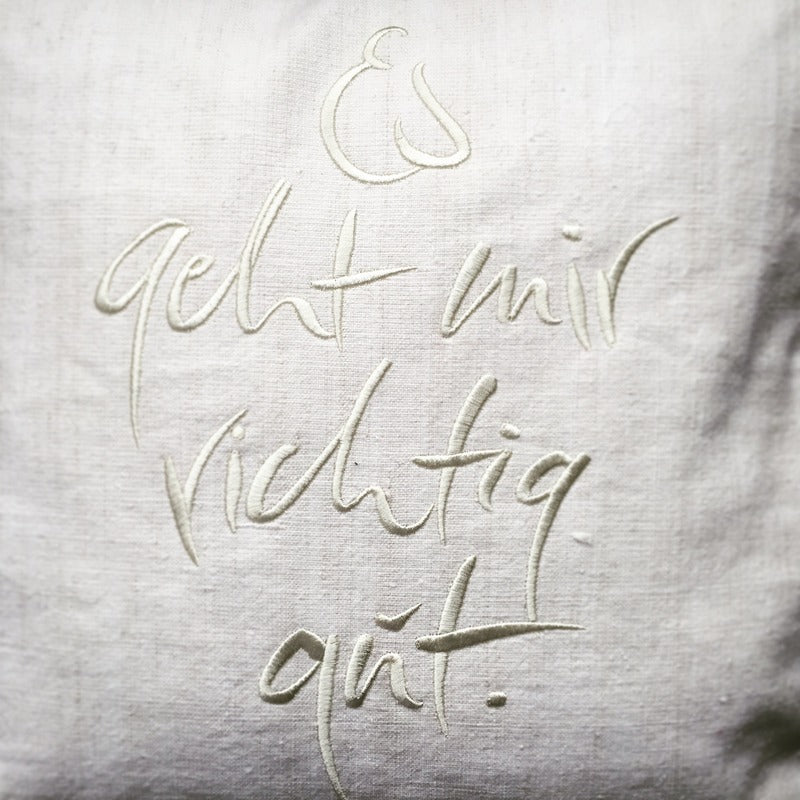 Bauernleinen Zirbenkissen "Es geht mir richtig gut"