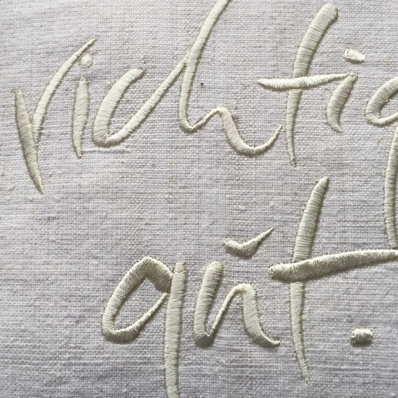 Bauernleinen Zirbenkissen "Es geht mir richtig gut"