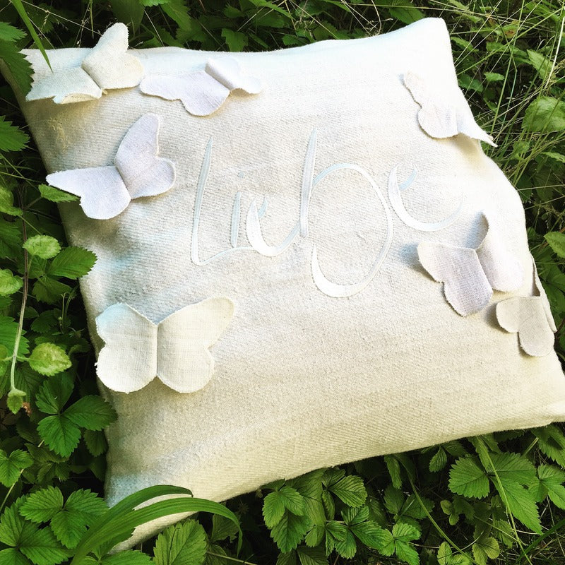 Bauernleinen Zirbenkissen"Liebe" Schmetterling