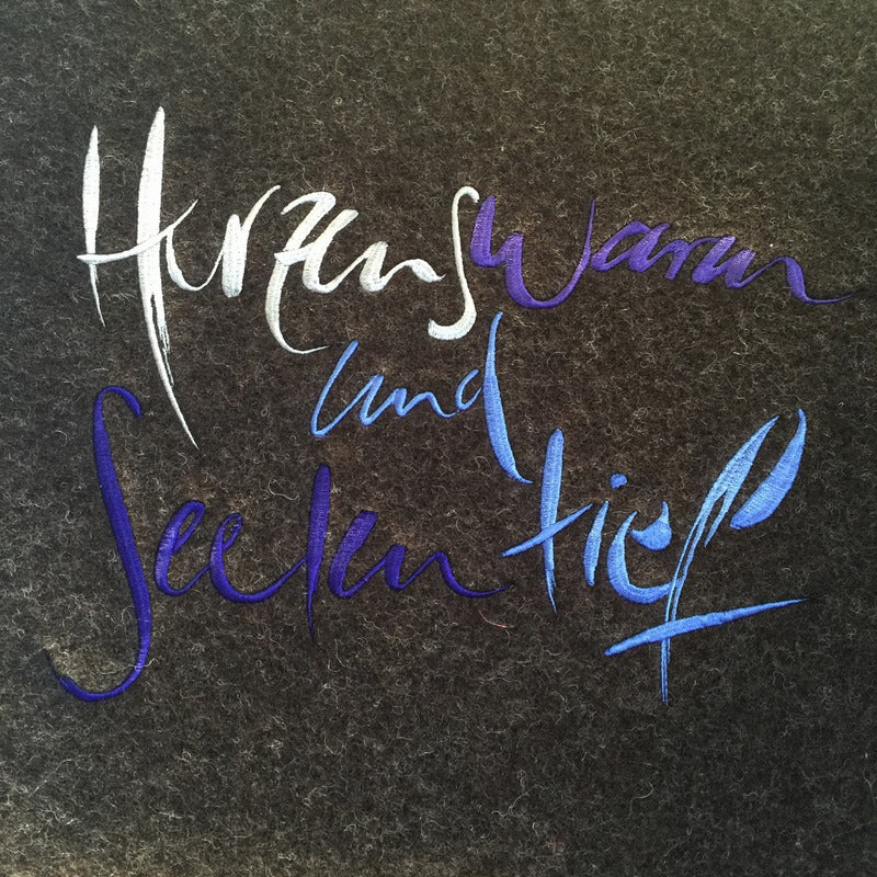 Flachkissen "Herzenswarm und Seelentief"