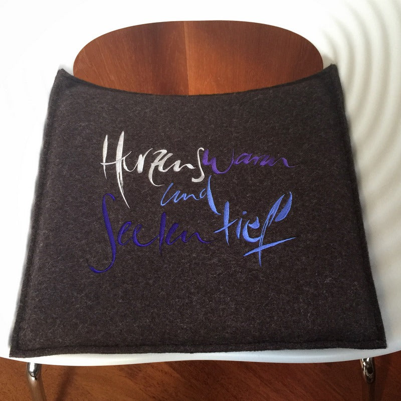 Flachkissen "Herzenswarm und Seelentief"