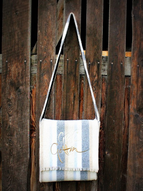 Schultertasche "Grüß Göttin"