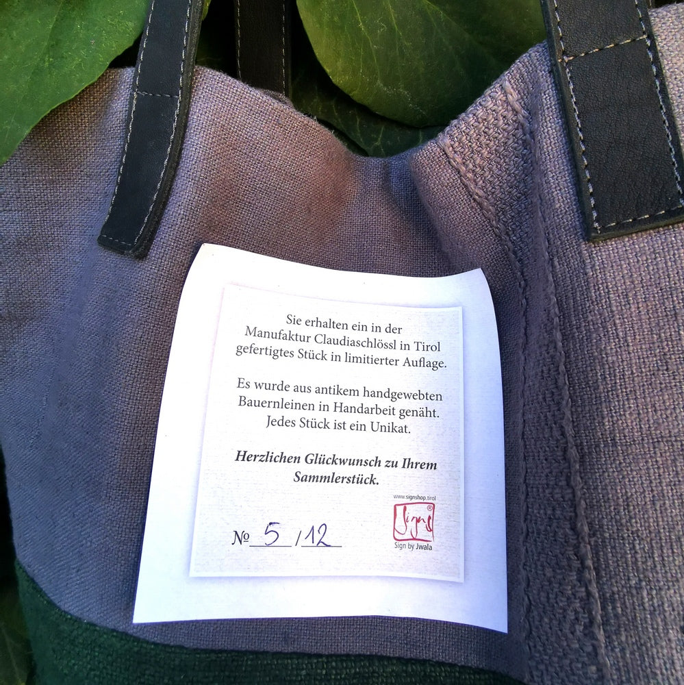 Schultertasche "Liebe ist der Schlüssel"