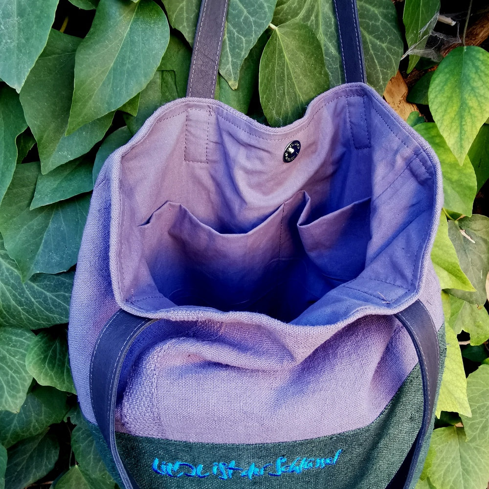 Schultertasche "Liebe ist der Schlüssel"