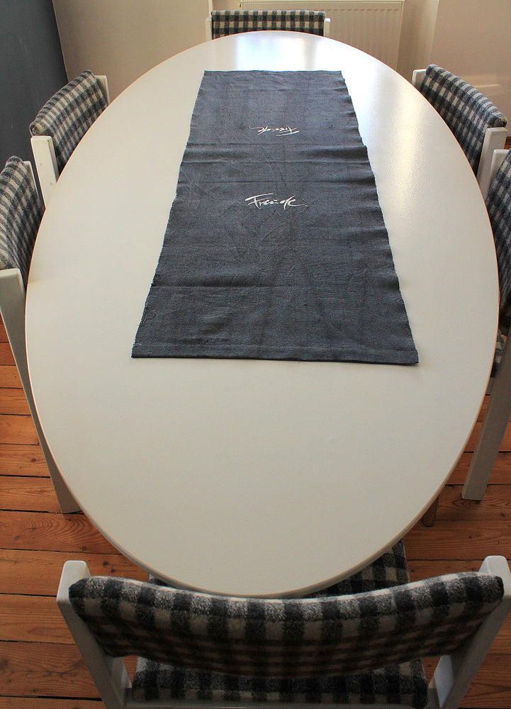 Tischläufer "Freude" Dunkelgrau