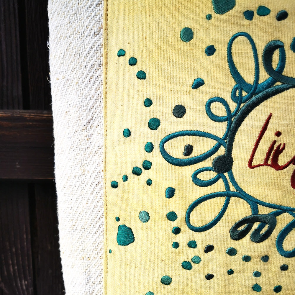 Schultertasche "Liebe Ornament" mit Hirschlederriemen