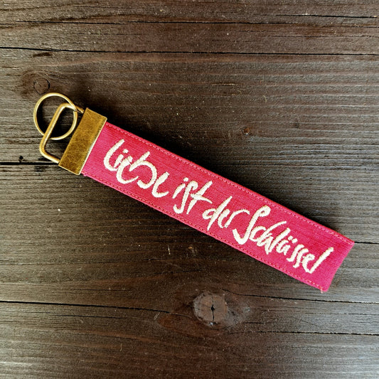 Schlüsselanhänger "Liebe ist der Schlüssel"