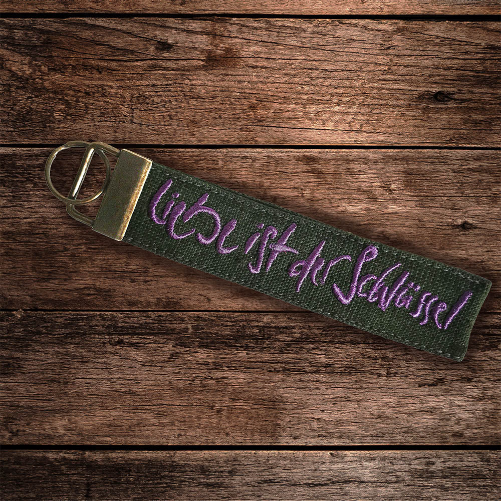 Schlüsselanhänger "Liebe ist der Schlüssel"