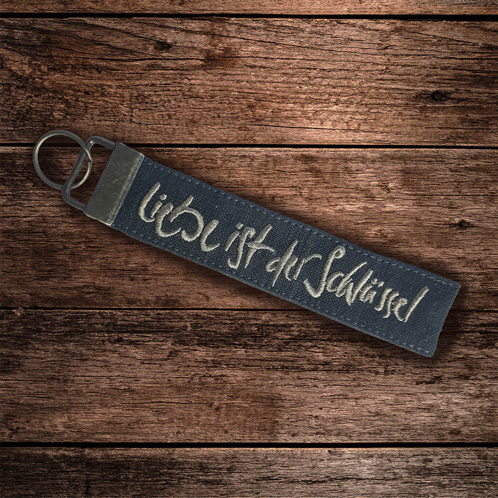 Schlüsselanhänger "Liebe ist der Schlüssel"