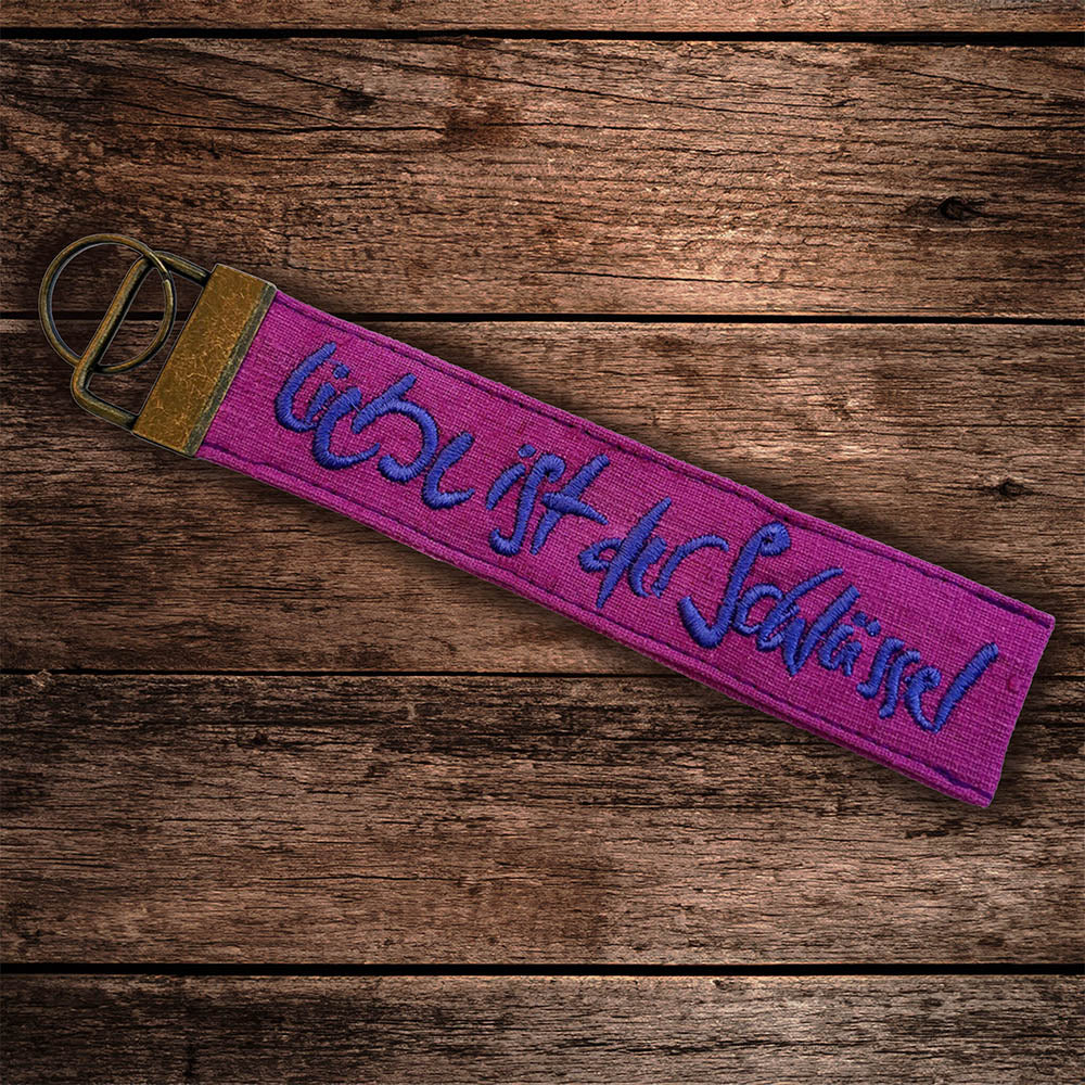 Schlüsselanhänger "Liebe ist der Schlüssel"