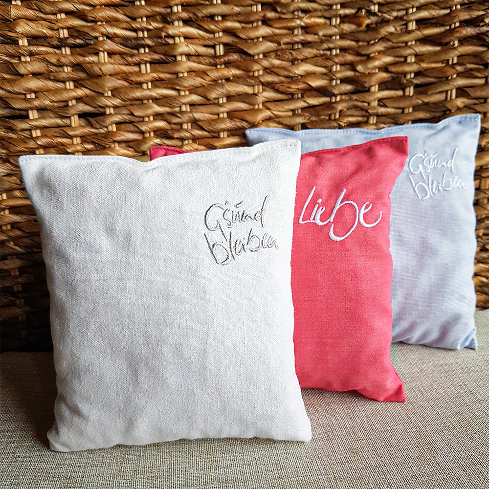 Kleines Zirbenkissen "G'sund bleiben" Weiß