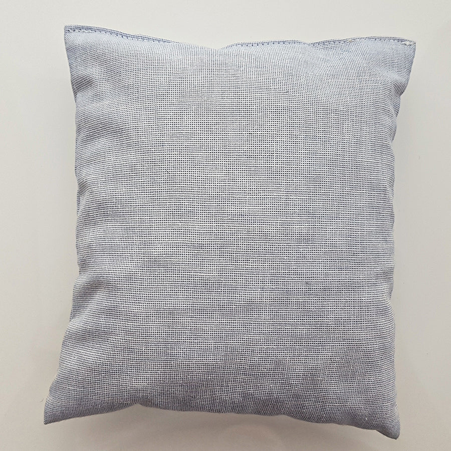 Kleines Zirbenkissen "Peace on Earth" Hellblau