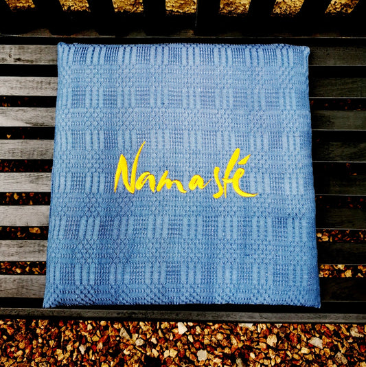 Bauernleinen-Flachkissen "Namasté"