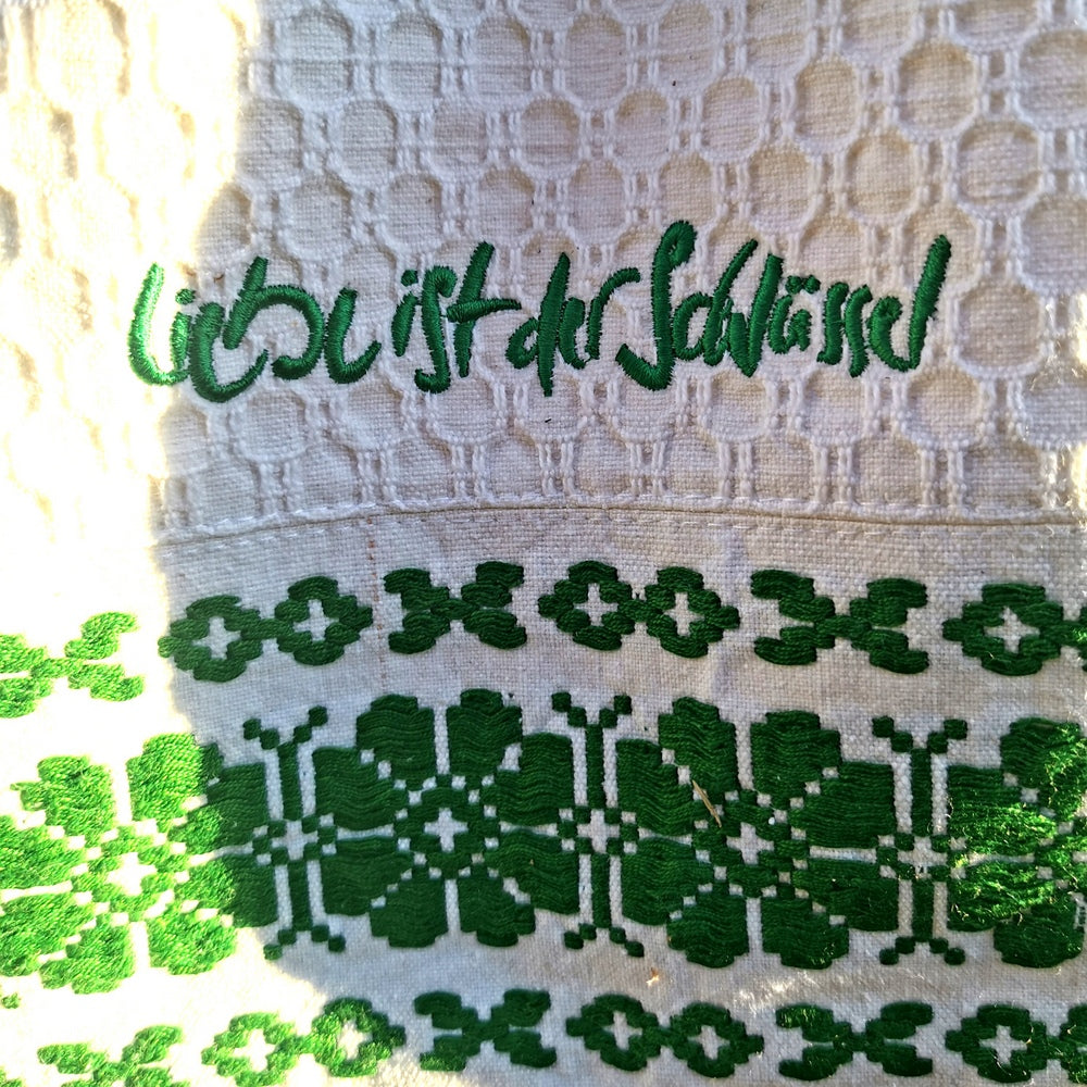 Schultertasche "Liebe ist der Schlüssel"