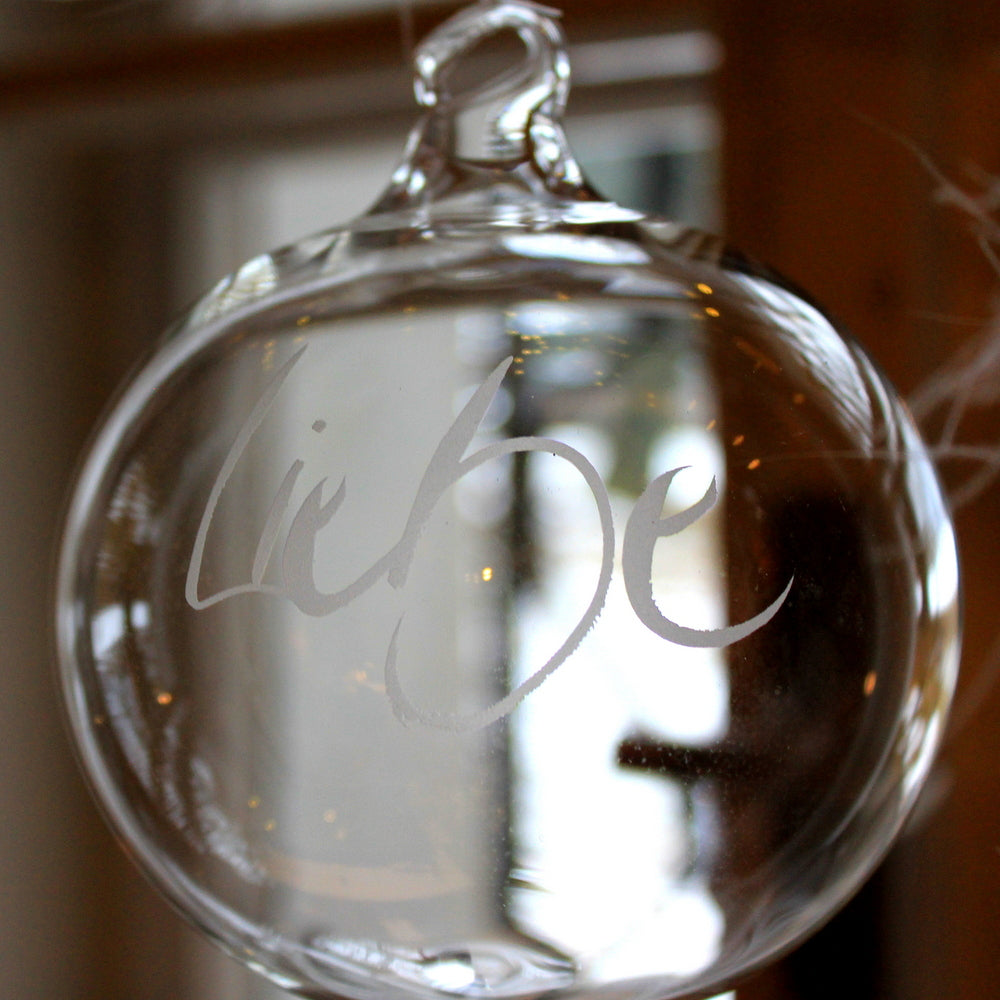 Glaskugel "Liebe" klar, ca. 10 cm