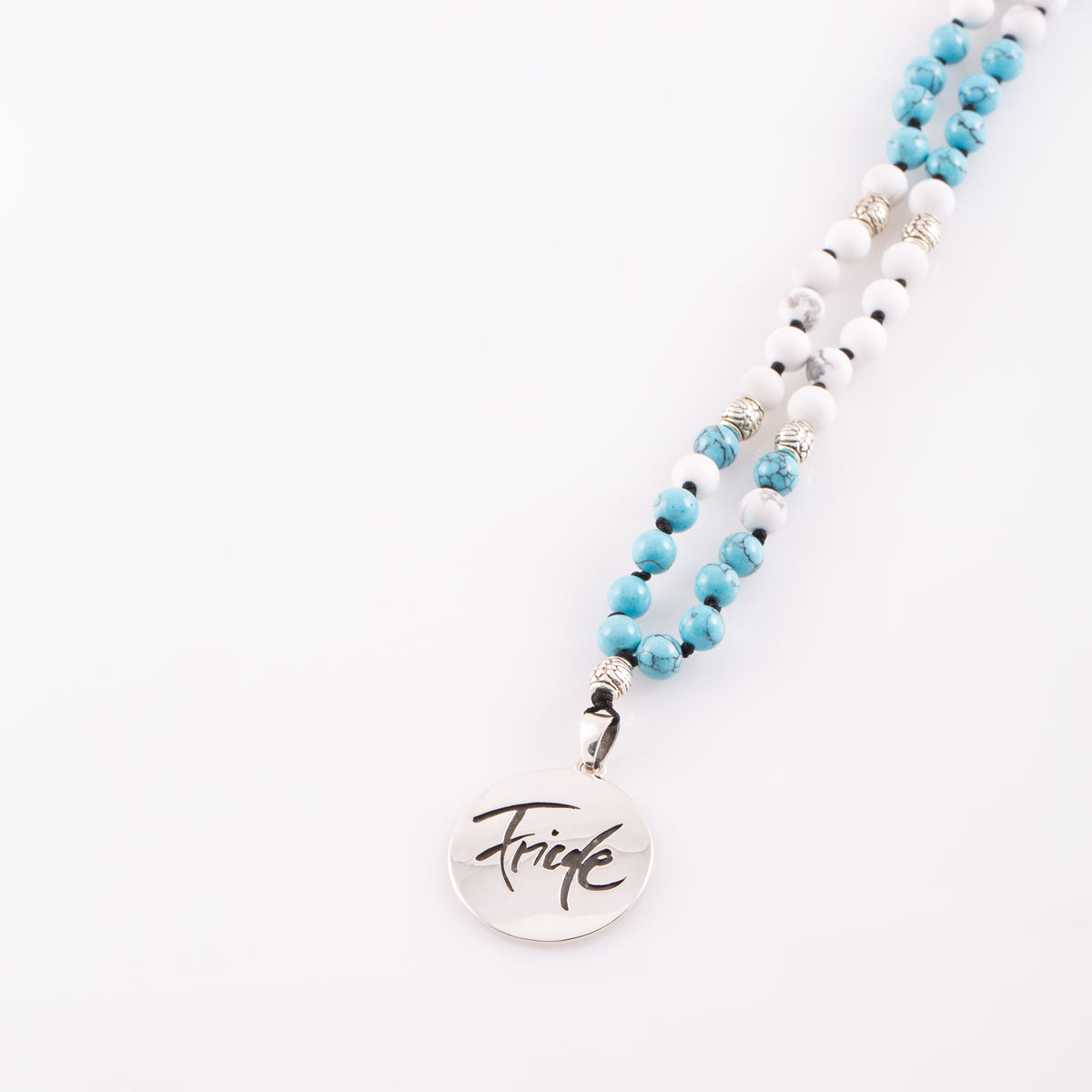 Friede-Mala (Türkis/Howlith)