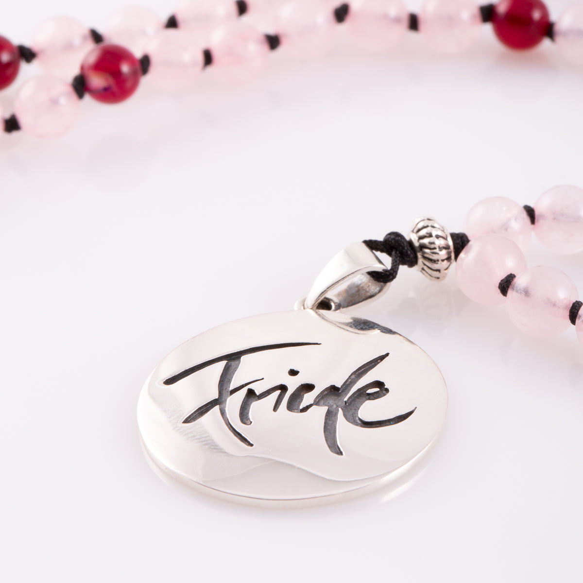 Friede-Mala (Rosenquarz/Achat rot)