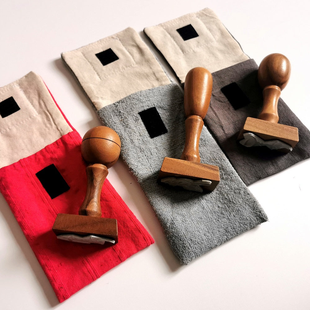 3 Stempel aus Nussholz (Bauernleinen)