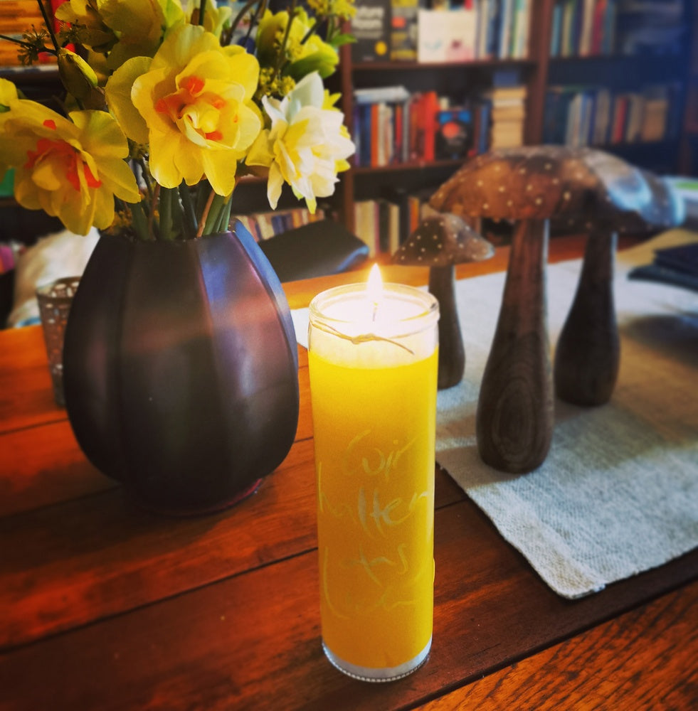 SignKerze "Wir halten das Licht"