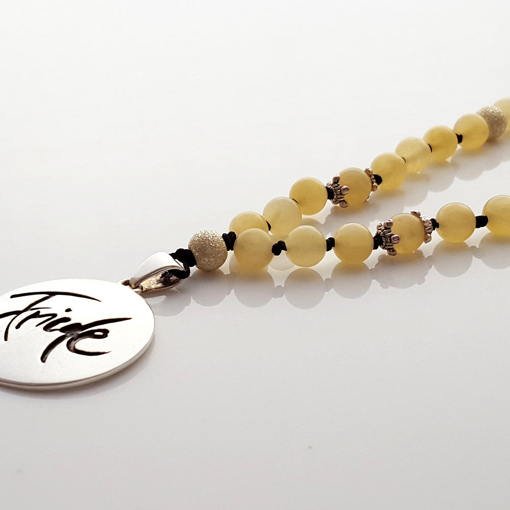 Friede-Mala (Gelbe Jade)