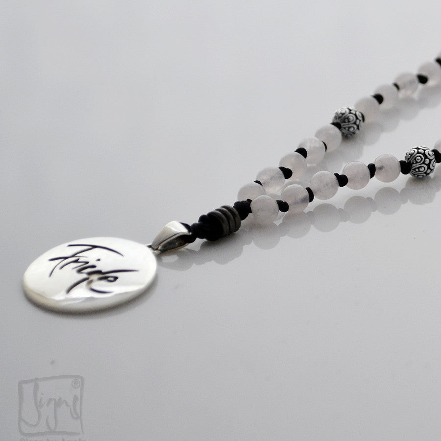 Friede-Mala (Rosenquarz)