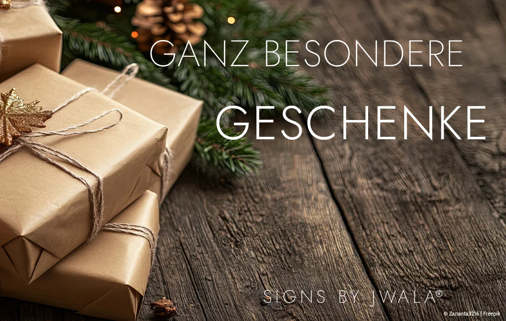 Schön verpackte Geschenke in Naturmaterialien aus dem Onlineshop SignShop Tirol.