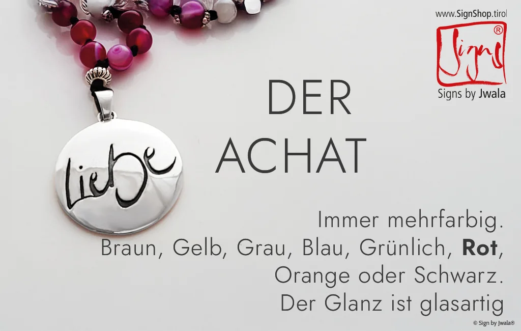 Nahaufnahme eines Achatsteins mit seinen natürlichen, sanft geschwungenen Farbschichten und einzigartigen Maserungen.