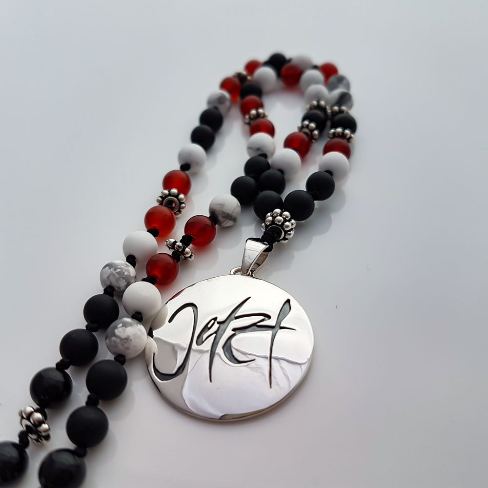 Jetzt-Mala (Howlith Onyx Achat)