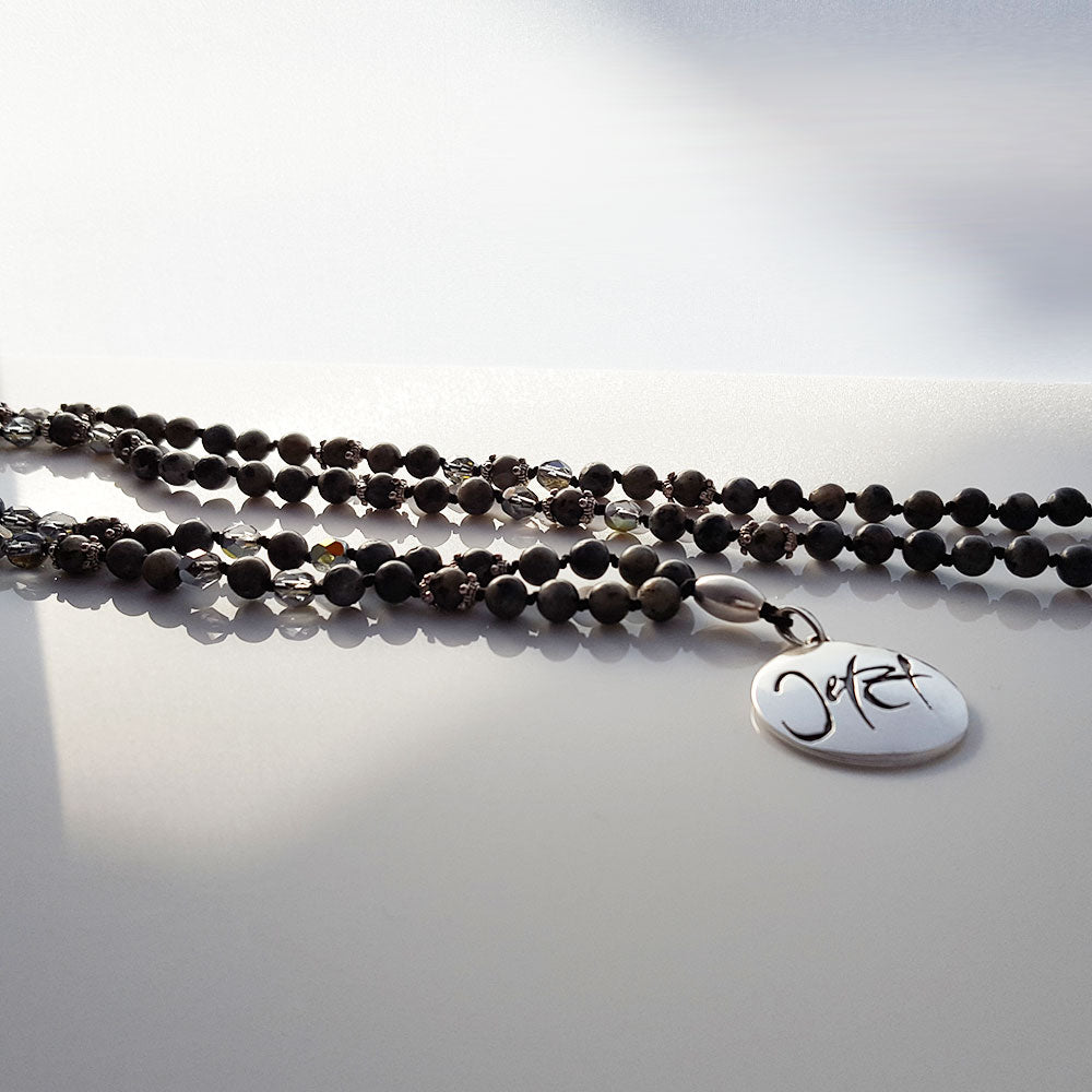 Jetzt-Mala (Labradorit)