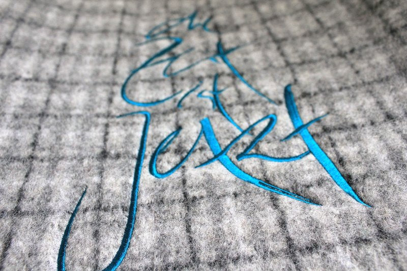 Flachkissen "die Zeit ist Jetzt" (Wollwalk)