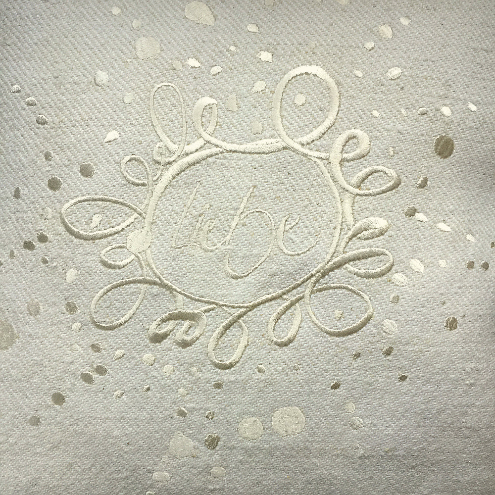 Bauernleinen Zirbenkissen "Liebe Ornament" grob