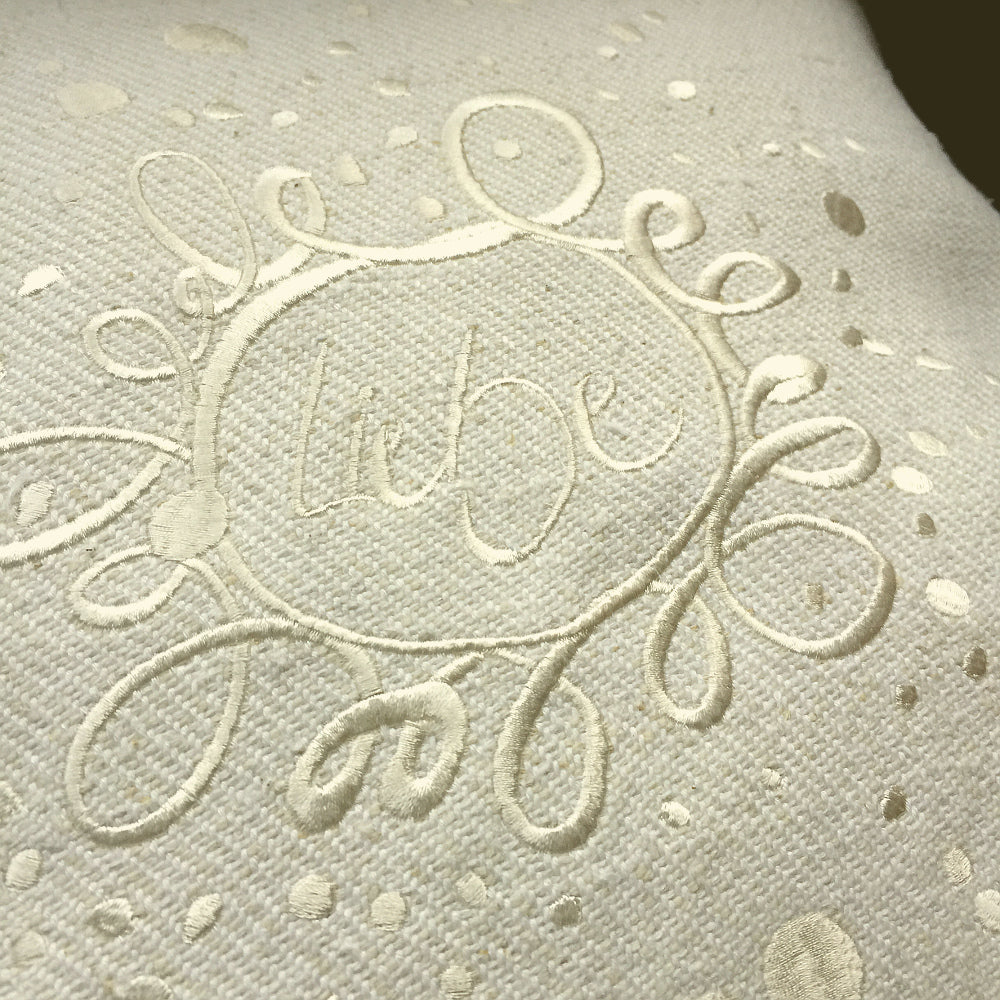 Bauernleinen Zirbenkissen "Liebe Ornament" grob