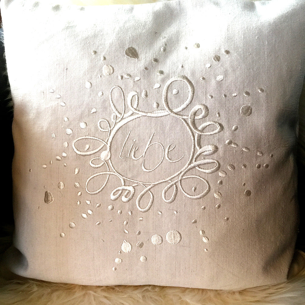 Bauernleinen Zirbenkissen "Liebe Ornament" fein