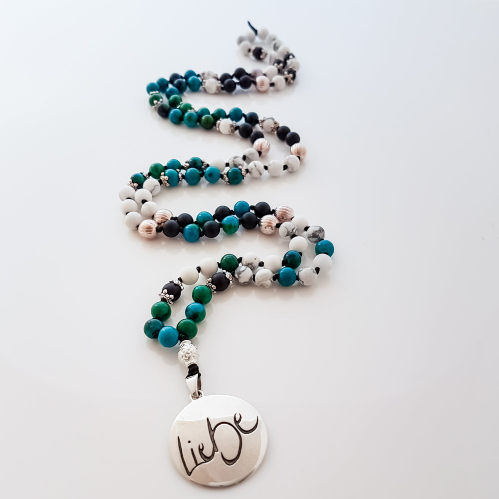 Liebe-Mala (Howlith/Onyx/Chrysokoll)