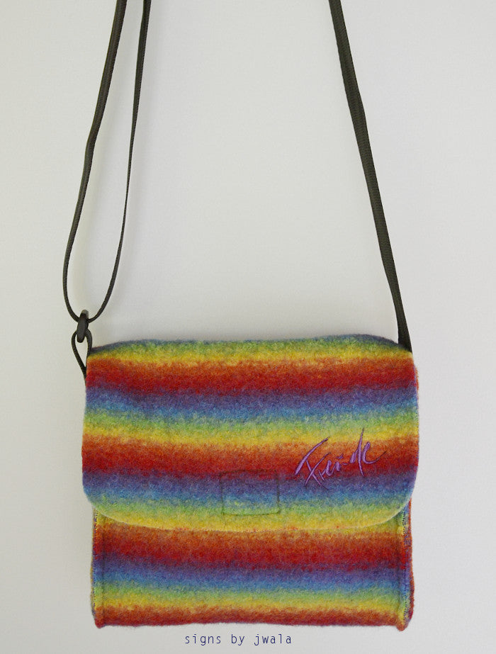 Schultertasche "Freude" klein & bunt