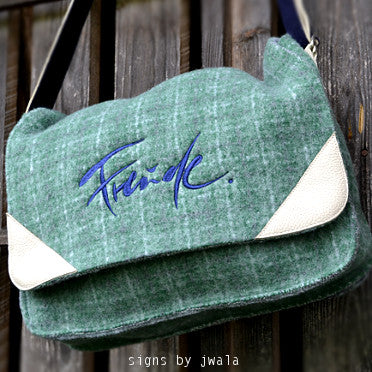 Schultertasche "Freude"