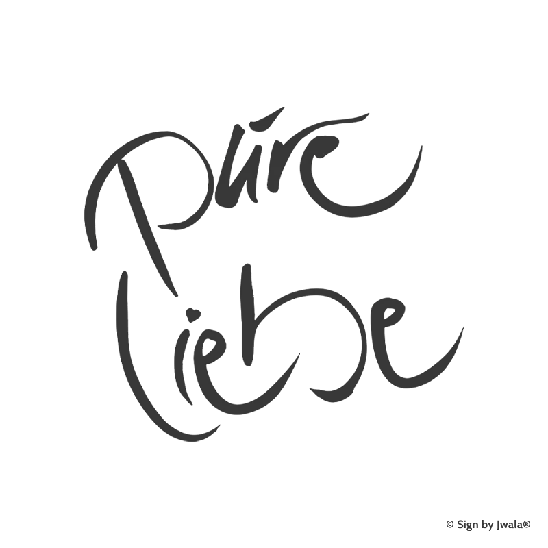 Die Botschaft „Pure Liebe“ wird auf Kissen, Kerzen, Karten, Orakelkarten, Wanddekoration, Sitzkissen, Malas mit Halbedelsteinen und Gläsern aus dem Onlineshop SignShop Tirol angebracht und entfaltet dort ihre spirituelle Wirkung. Mit SignShop Tirol Logo und Copyright von Jwala®.