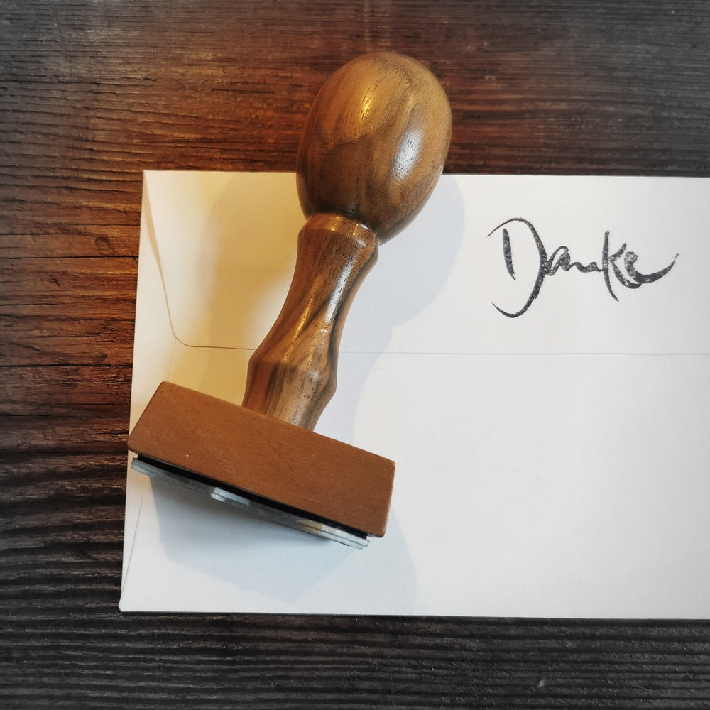 Stempel "Danke" aus Nussholz
