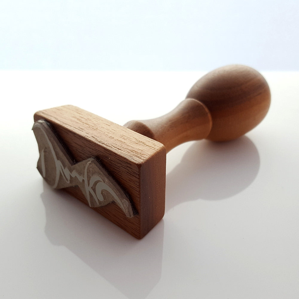 3 Stempel aus Nussholz (Bauernleinen)