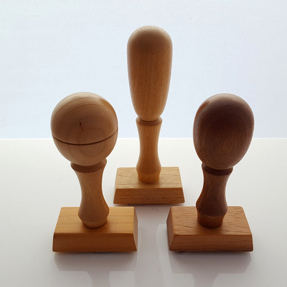 3 Stempel aus Nussholz (Bauernleinen)