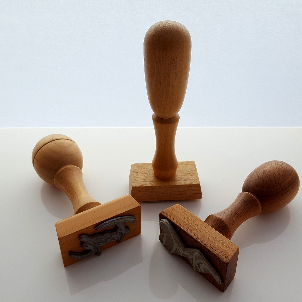 3 Stempel aus Nussholz (Bauernleinen)